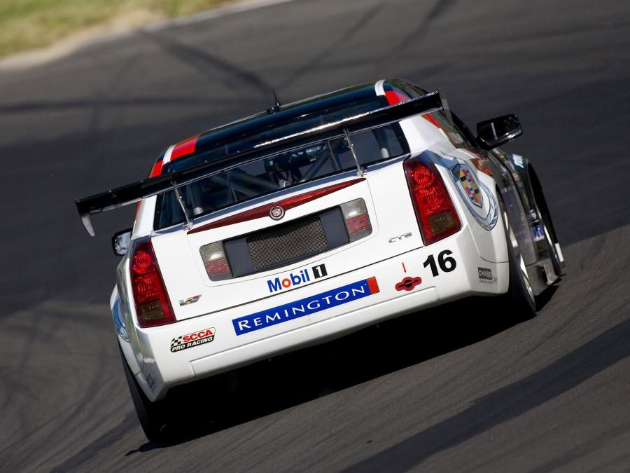  Cadillac CTS-V Race Car 2005 года  (фото 15 из 30)